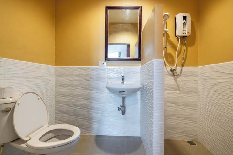 Bathroom 5, Scala Hostel, Samphantawong