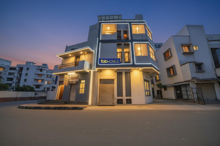 Exterior & Views 2, Hotel Sk, Rajkot