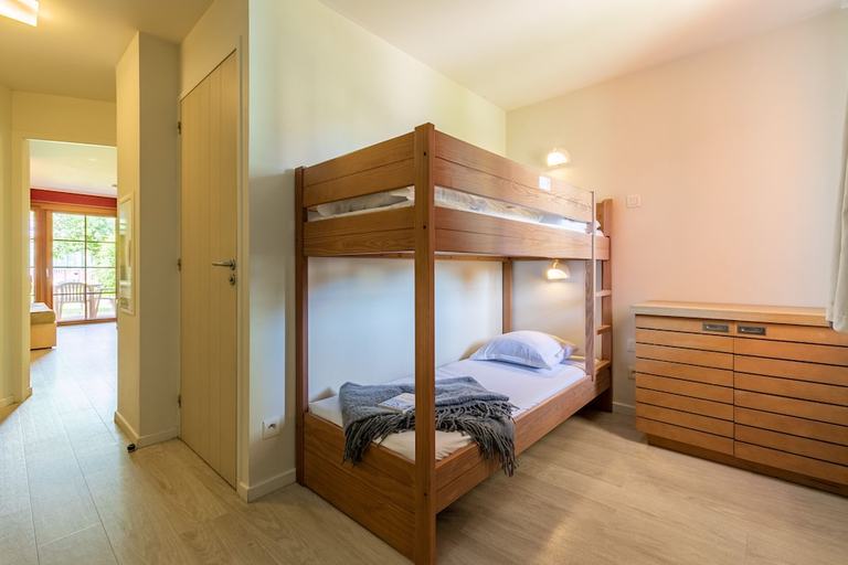 Bedroom 2, Pierre & Vacances Résidence Le Clos d'Eguisheim, Haut-Rhin