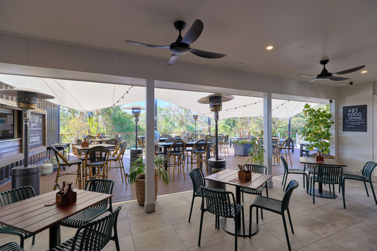 Food & Drinks 4, Inala Hotel, Inala