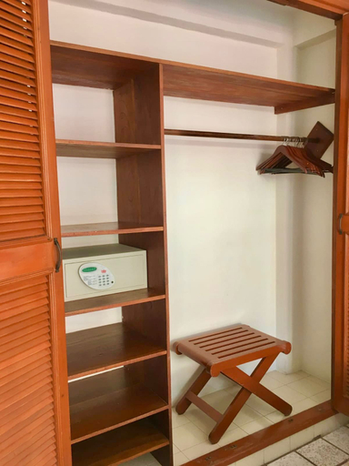 Bedroom 4, Hotel & Restaurant Bucaneros, Isla Mujeres, Isla Mujeres