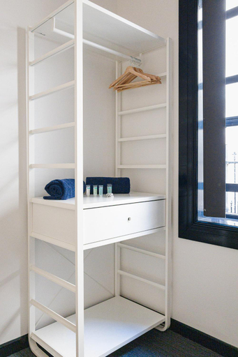 Bedroom, Wake Up! Bondi Beach, Sydney