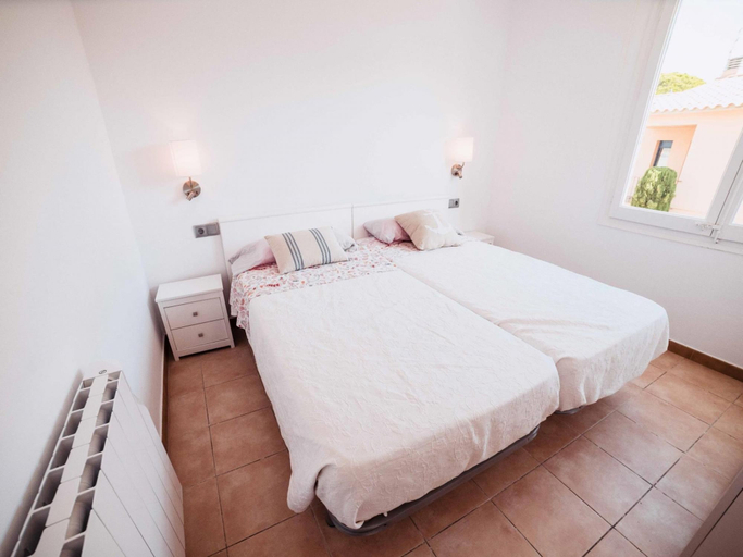 Room 3, Apartament Reformat a 2 Minuts de la Platja, Girona