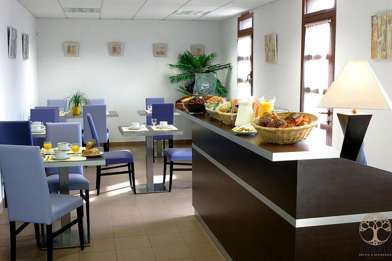 Food & Drinks 4, Adonis Carcassonne, Aude
