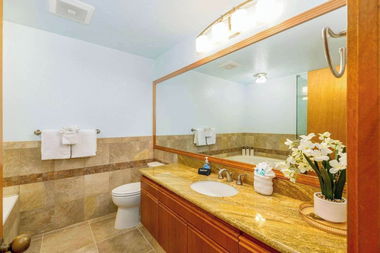 Bathroom 4, Shores at Waikoloa Beach Resort 315, Hawaii