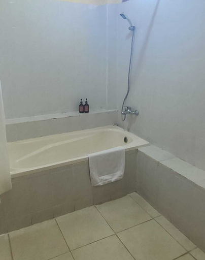 Bathroom 5, Hotel Mylovina, Buleleng