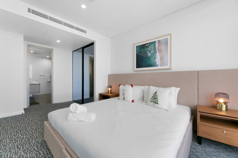 Room 3, Oceanfront 3-bed With Stunning Views, Pool & Sauna, Gold Coast