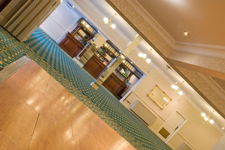 Public Area 2, Royal Court Hotel, Coventry