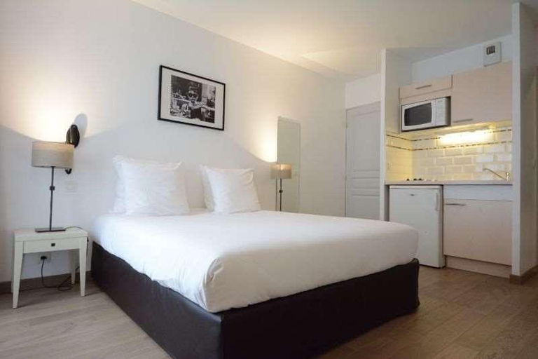 Bedroom 3, Cerise Chatou, Yvelines