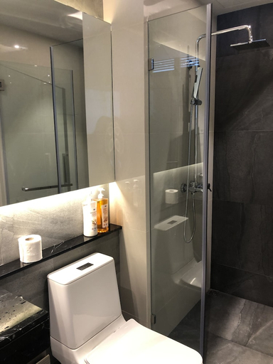 Bathroom 5, the andromeda condominium seaview, Pattaya