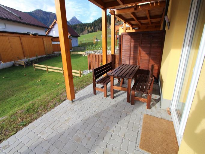 Others 5, Apartment in Kotschach near Ski Slopes, Hermagor