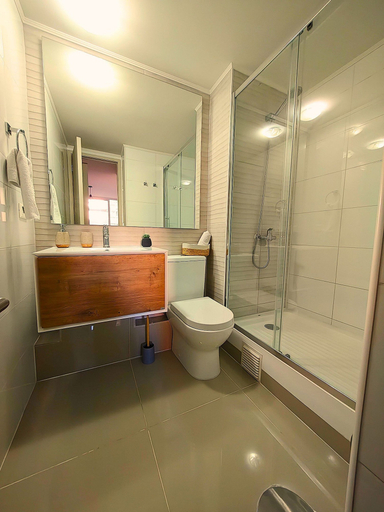 Bathroom, Rosas Confort 409, Santiago