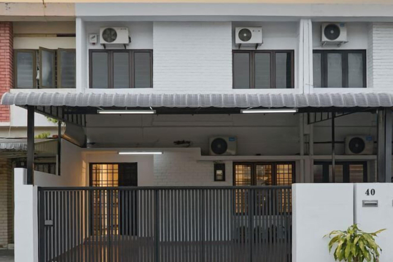 Exterior detail 4, IpohComfortHomestay, 4-10pax 10mins to attraction, Kinta