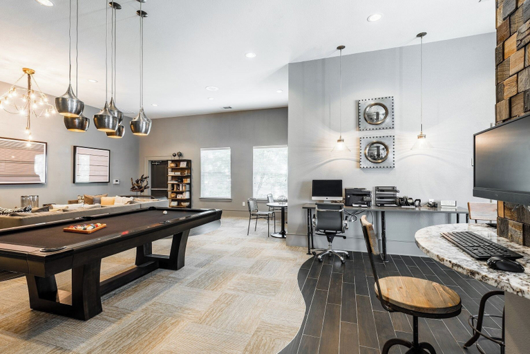 Business center, Landing Apartments Houston - Kingsland Blvd, Houston