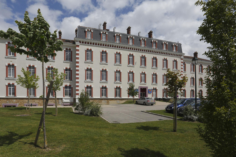 Exterior & Views 1, Residence Vacanceole - Les Demeures Champenoises, Marne