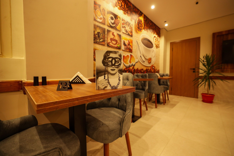 Food & Drinks 5, Sama hotel, Al-Azbakiyah