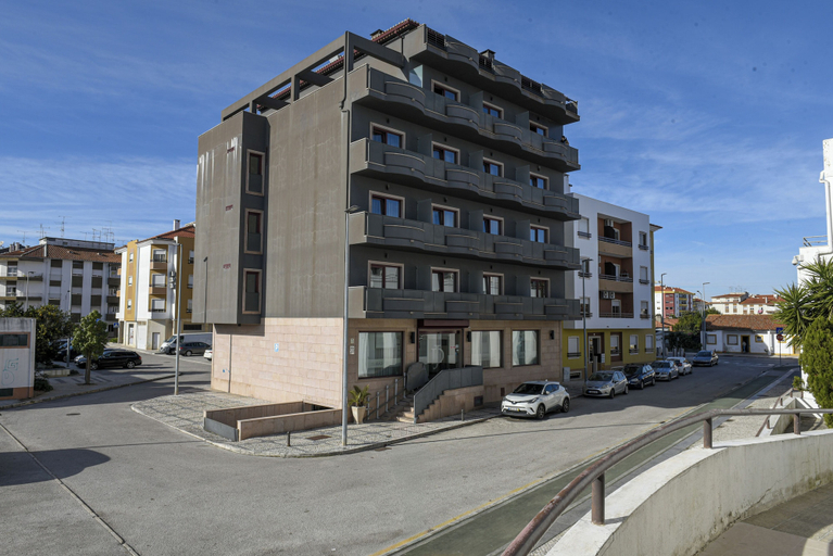 Exterior & Views 2, Made Inn Entroncamento, Entroncamento