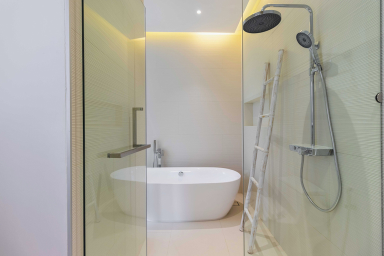Bathroom 5, Luxpride4, Phuket Island
