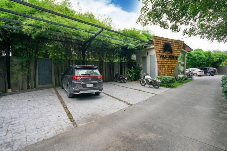 Parking, Sunpao Private Pool Villa by HCR, Pulau Phuket