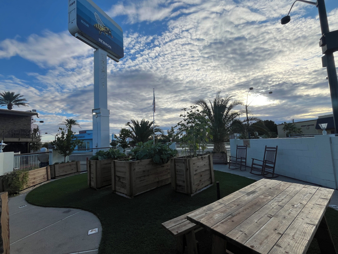 Terrace/patio, Hebron, Clark
