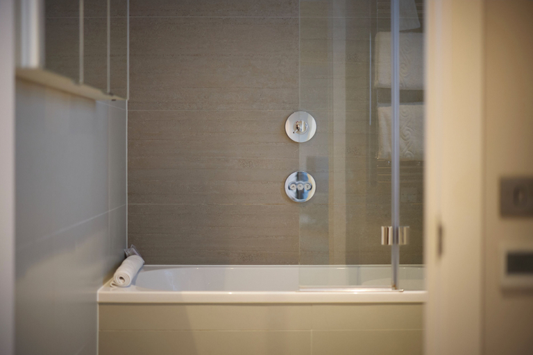 Bathroom 2, The Battersea Balcony Flat, London