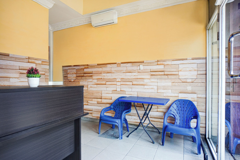 Reception 2, OYO 95017 Kapten Muslim Residence, Medan