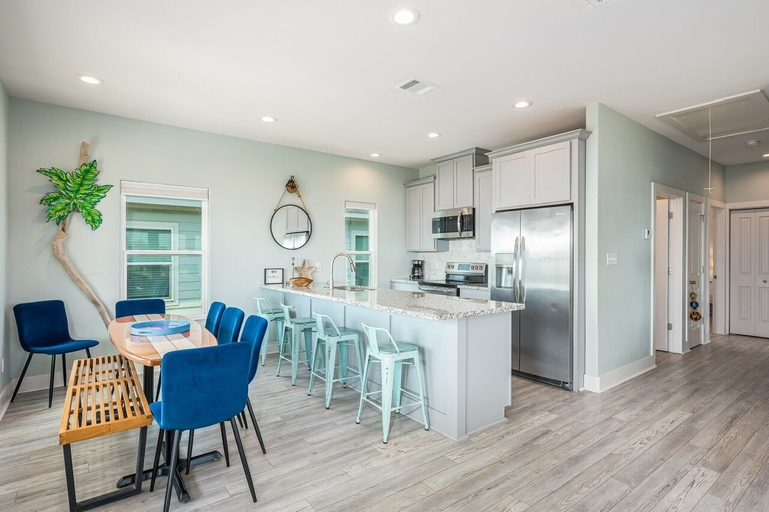 Private kitchen 3, 1 Naut On Call 3 Bedroom Home by RedAwning, Galveston