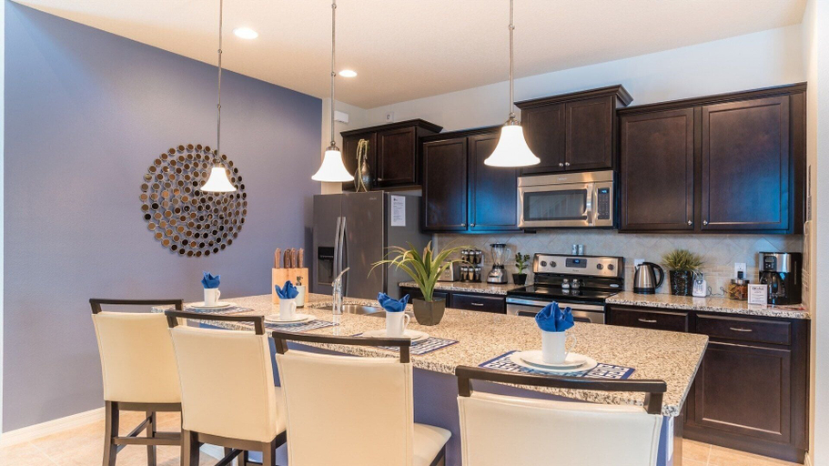 Private kitchen 4, Windsor Westside Resort 7 Bedroom Home with Game Room 7 Home, Osceola