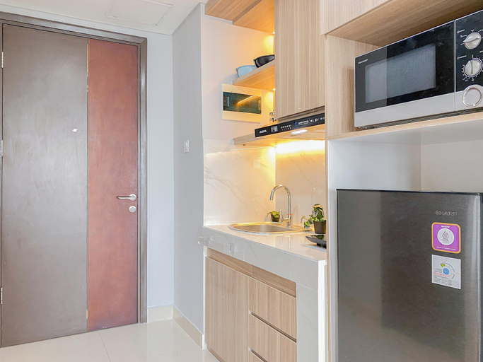 Private kitchen 3, Nice And Comfortable Studio Room Apartment At Pollux Chadstone, Cikarang