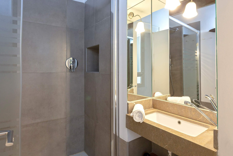 Bathroom 3, Genteel Home Padre Marchena, Sevilla
