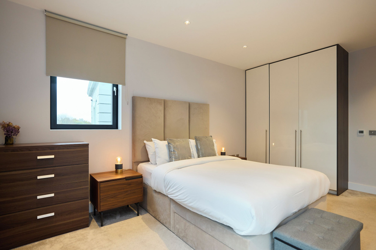 Room 5, The Battersea Balcony Flat, London