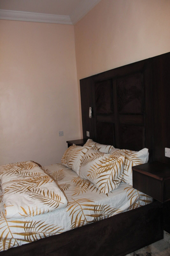Room 5, FOLKS APARTMENT, Ojo