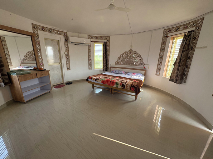 Others 5, Gorewali Resort, Kachchh