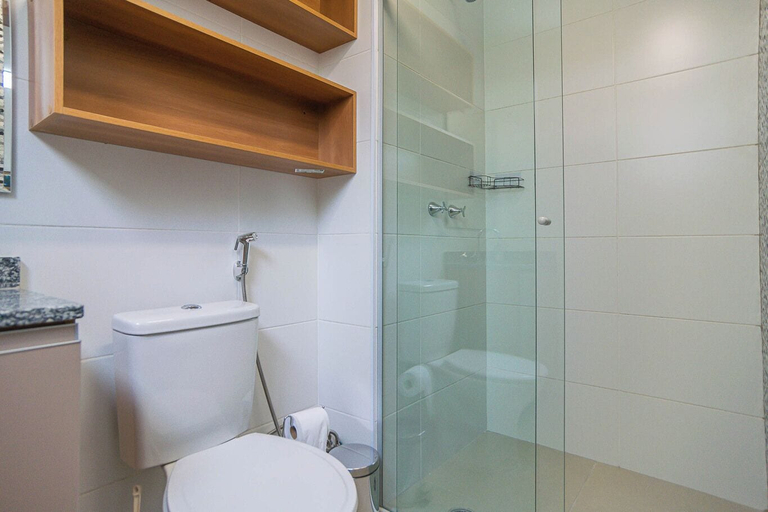 Bathroom 5, Apto com Garagem e Academia pr Ximo ao Villa-lobos, São Paulo