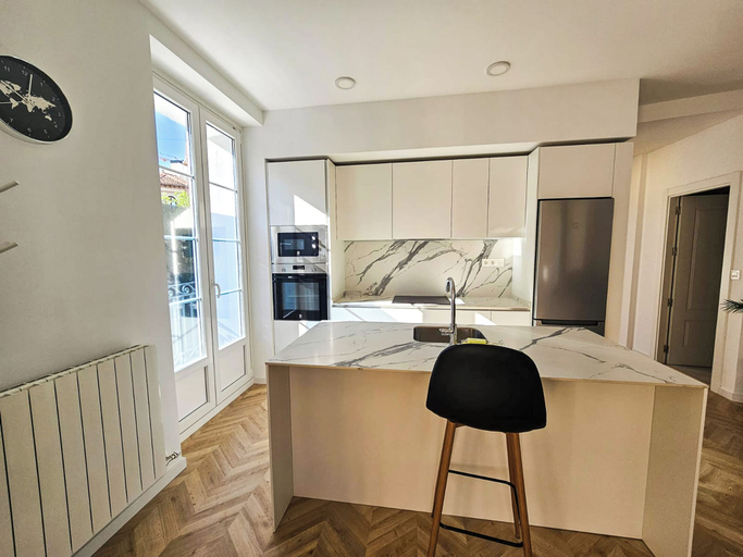 Private kitchen, Apartamentos Ciudadela Superior 3000, Huesca