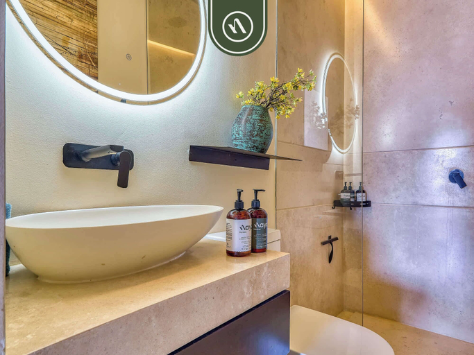 Bathroom 5, Two Story 2 BR Penthouse - Pool - Ocean View, Puerto Vallarta
