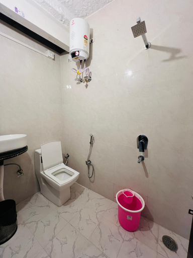 Bathroom 3, Hostel Dara Jaisalmer, Jaisalmer