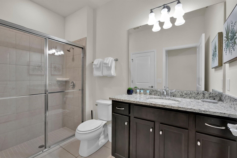 Bathroom 3, Windsor Island Resort 5 Bedroom Home Private Pool 5 Home, Polk
