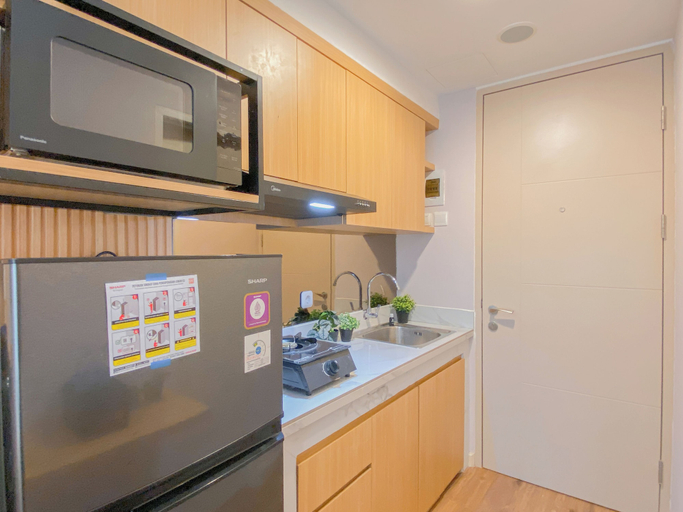 Private kitchen 3, Stylish Studio Apartment At Tokyo Riverside Pik 2, Tangerang