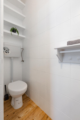 Bathroom 3, Mia Copernicus Science Center, Vistula River, Warsaw