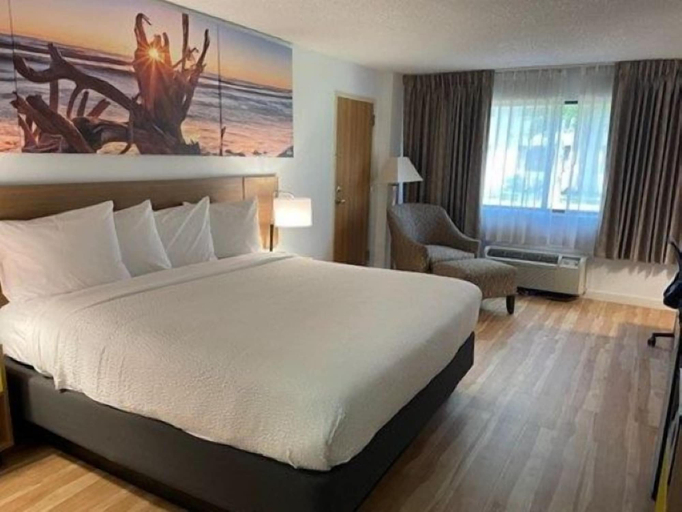 Bedroom 3, Days Inn by Wyndham Sherman, Grayson