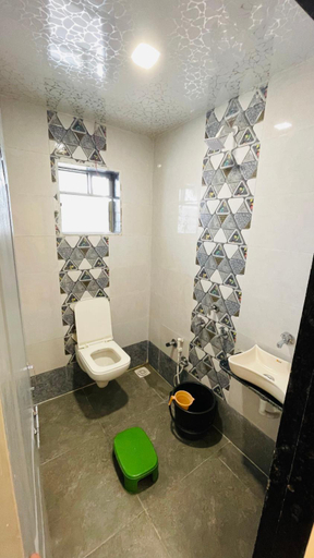Bathroom 5, Devka House, Daman