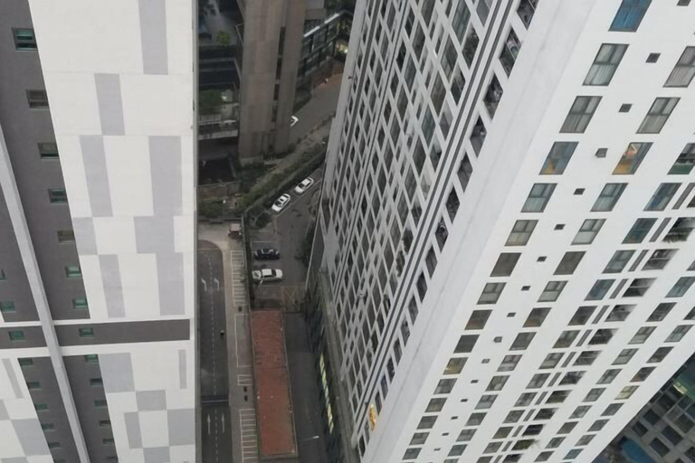 Lobby lounge, FLC green 18 Pham Hung - 2Br - 800m to Landmark 72, Từ Liêm