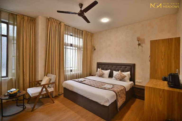 Room 3, New green meadows, Srinagar