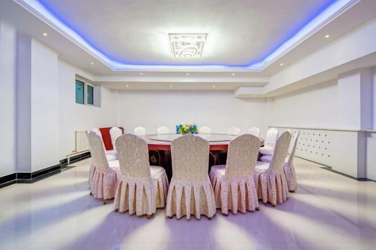 Restaurant 5, Erguna Monyuan Hotel, Hulunbuir