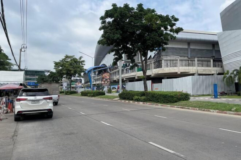 Exterior & Views 2, Impact Dailyroom C1,C9 by Anna, Pak Kret