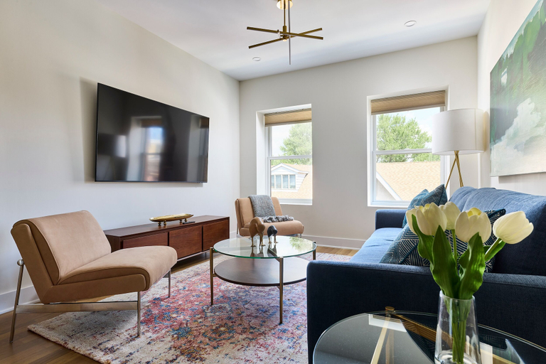 Room 2, Bright 3BR Loft Hoboken Gem, Hudson