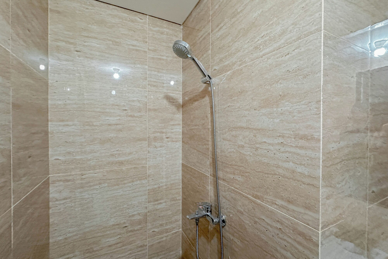 Bathroom 5, Simple Studio At The Trans Icon Surabaya Apartment, Surabaya