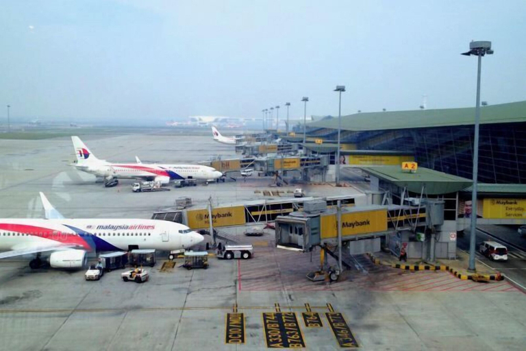 Miscellaneous 4, Core Soho Suite KLIA FREE WIFI BY GOLDEN GATES, Sepang