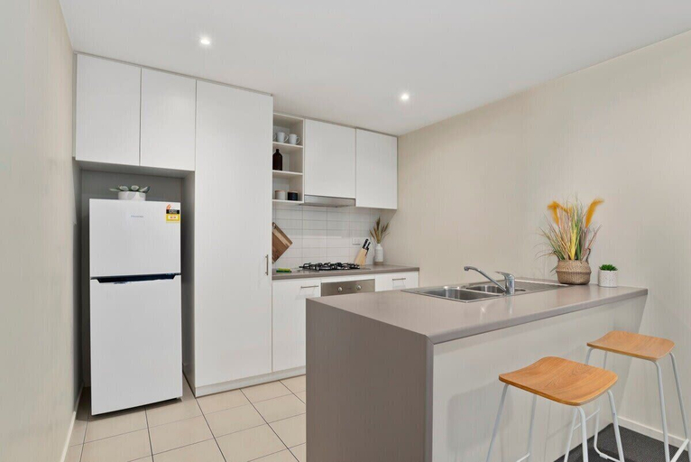 Interior 5, A Chic & Comfy 2BR Apt Near to Flemington Races, Melbourne